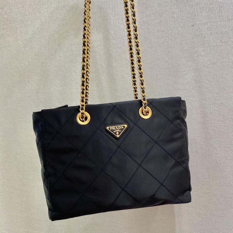 Pra*a tote bags